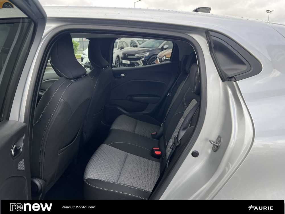 Acheter Renault Clio 5 Clio E-Tech full hybrid 145 Evolution 5p occasion dans les concessions du Groupe Faurie