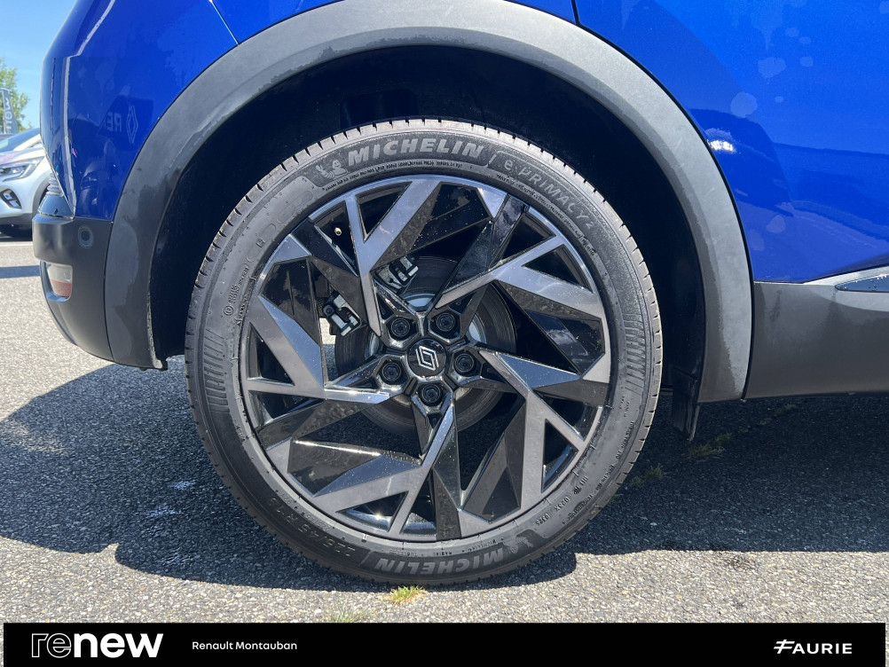 Acheter Renault Captur 2 Captur E-Tech full hybrid 145 ch esprit Alpine 5p occasion dans les concessions du Groupe Faurie
