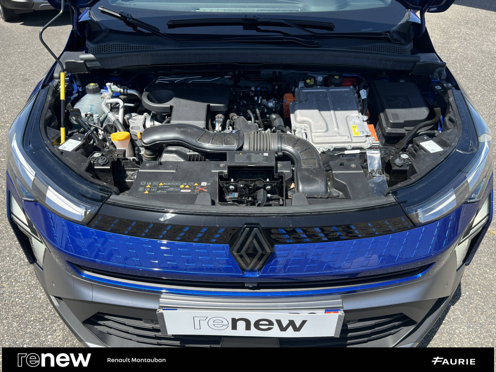 Acheter Renault Captur 2 Captur E-Tech full hybrid 145 ch esprit Alpine 5p occasion dans les concessions du Groupe Faurie