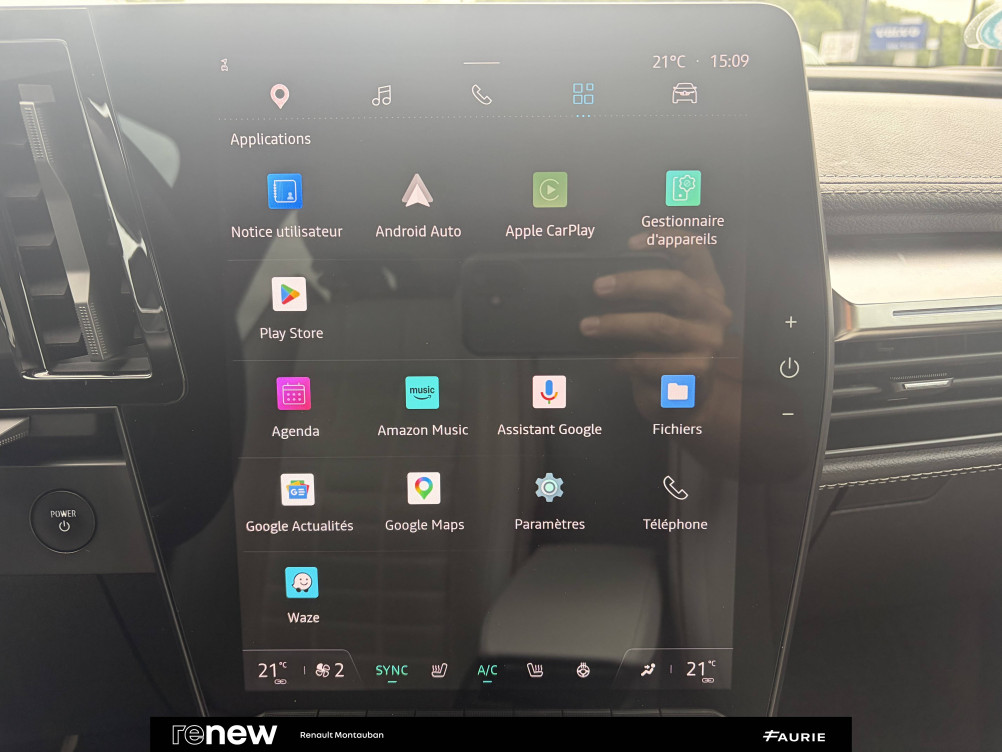 Acheter Renault Megane E-Tech Megane E-Tech EV60 220 ch super charge Iconic 5p occasion dans les concessions du Groupe Faurie