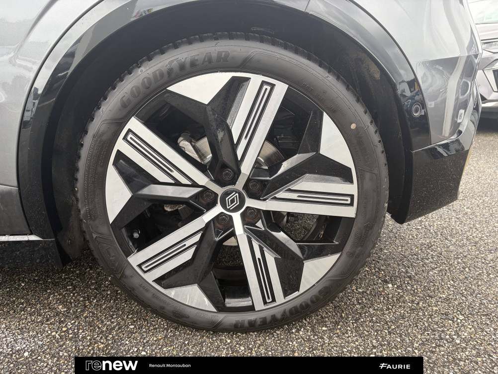 Acheter Renault Megane E-Tech Megane E-Tech EV60 220 ch super charge Iconic 5p occasion dans les concessions du Groupe Faurie