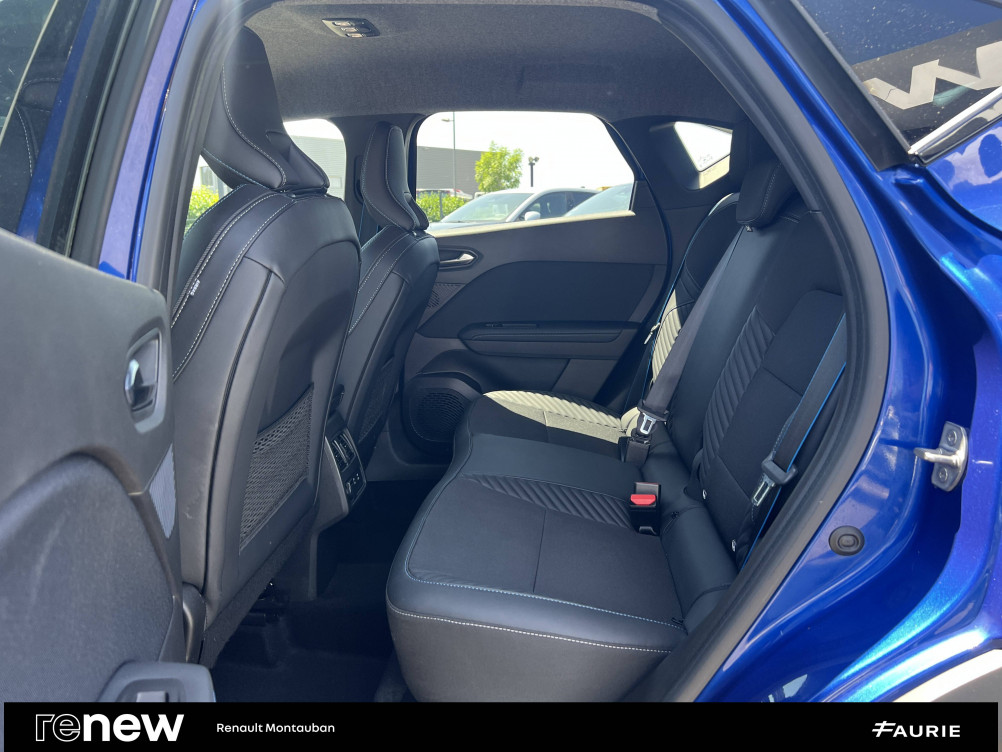 Acheter Renault Captur 2 Captur E-Tech full hybrid 145 ch esprit Alpine 5p occasion dans les concessions du Groupe Faurie