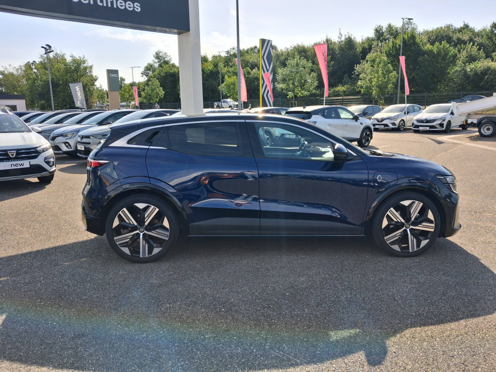 Acheter Renault Megane E-Tech Megane E-Tech EV60 220 ch super charge Iconic 5p occasion dans les concessions du Groupe Faurie