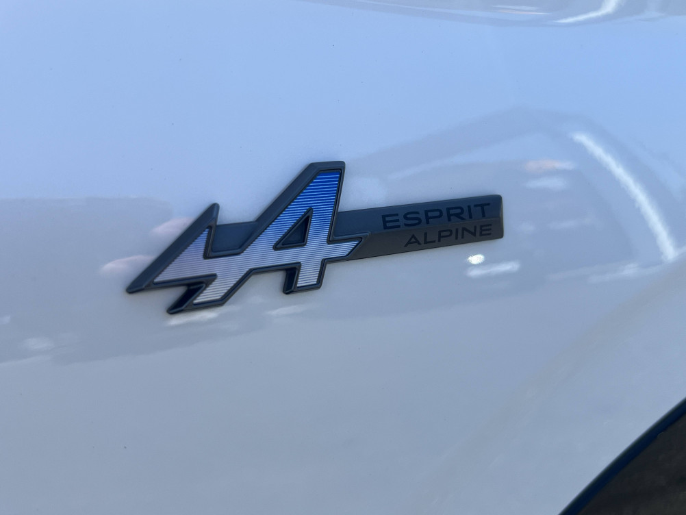 Acheter Renault Austral Austral full hybrid E-Tech 200 ch Esprit Alpine 5p occasion dans les concessions du Groupe Faurie