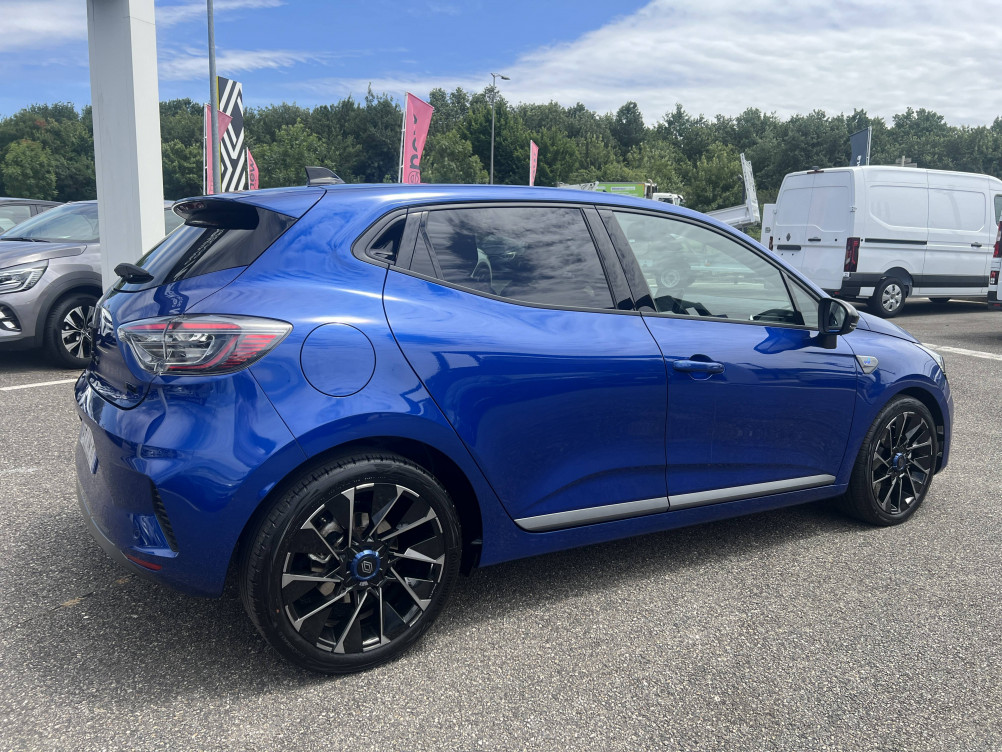 Acheter Renault Clio 5 Clio E-Tech full hybrid 145 Esprit Alpine 5p occasion dans les concessions du Groupe Faurie