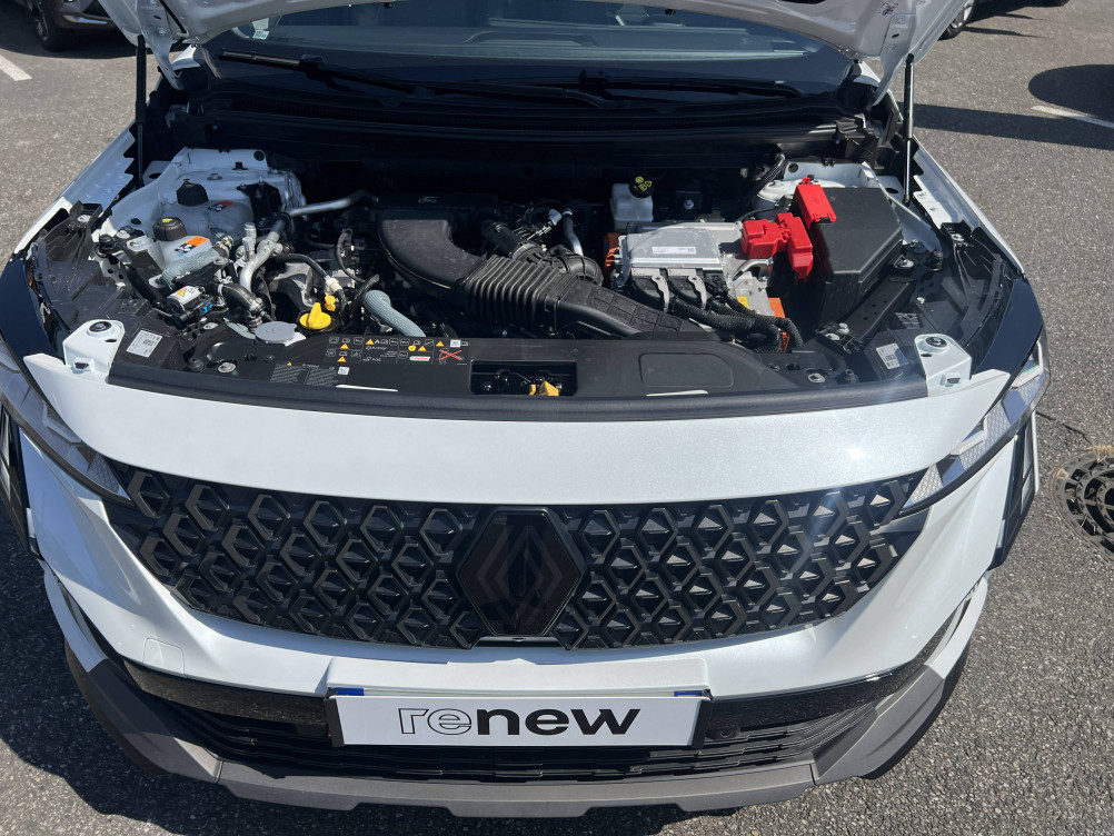 Acheter Renault Austral Austral full hybrid E-Tech 200 ch Esprit Alpine 5p occasion dans les concessions du Groupe Faurie