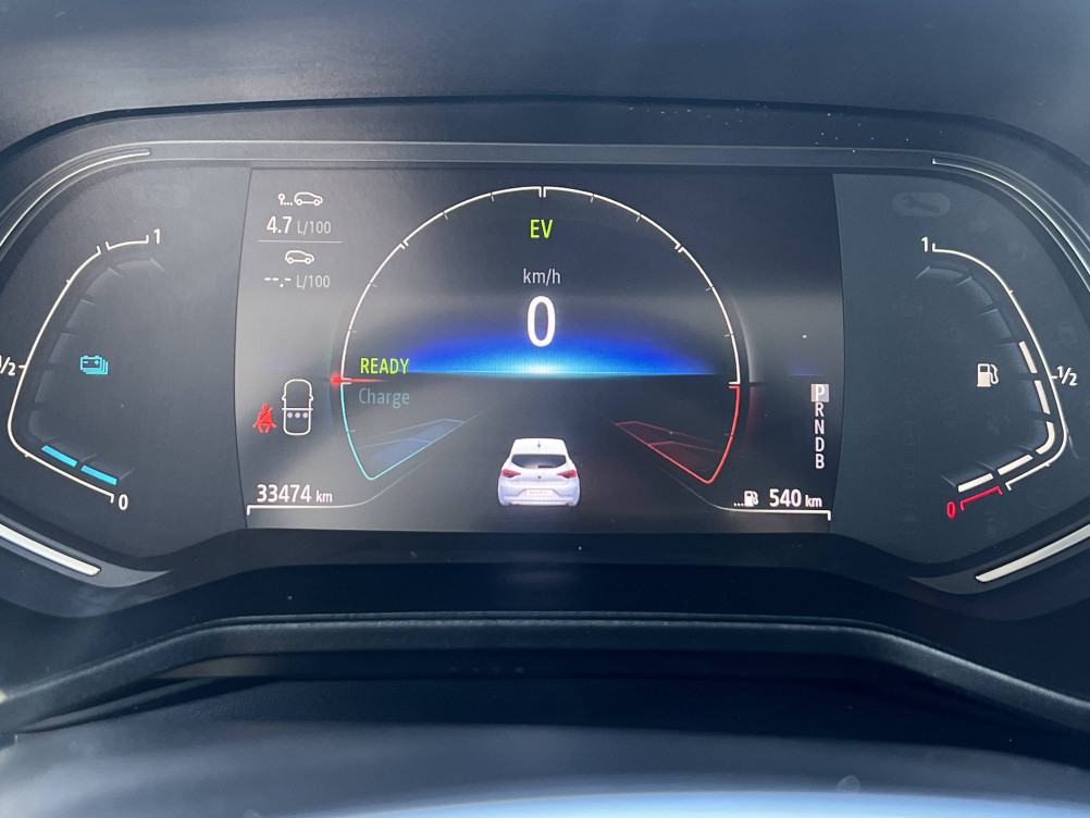 Acheter Renault Clio 5 Clio E-Tech full hybrid 145 Evolution 5p occasion dans les concessions du Groupe Faurie