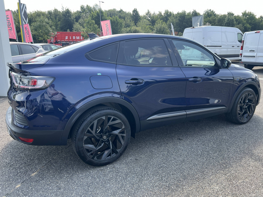 Acheter Renault Arkana Arkana E-Tech full hybrid 145 GSR2 esprit Alpine 5p occasion dans les concessions du Groupe Faurie