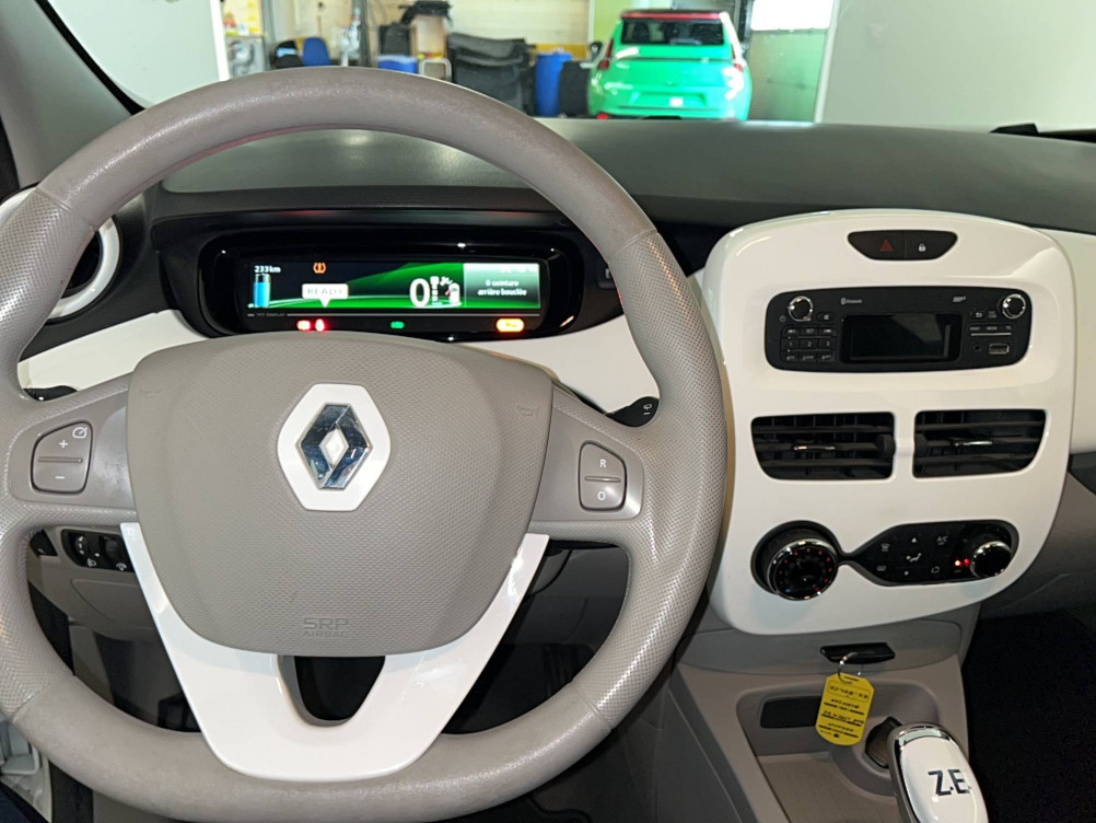 Acheter Renault Zoe Zoe Life Gamme 2017 5p occasion dans les concessions du Groupe Faurie