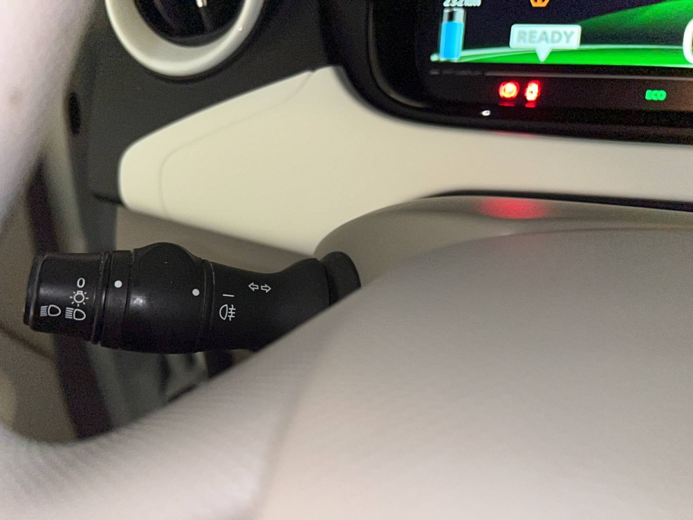 Acheter Renault Zoe Zoe Life Gamme 2017 5p occasion dans les concessions du Groupe Faurie