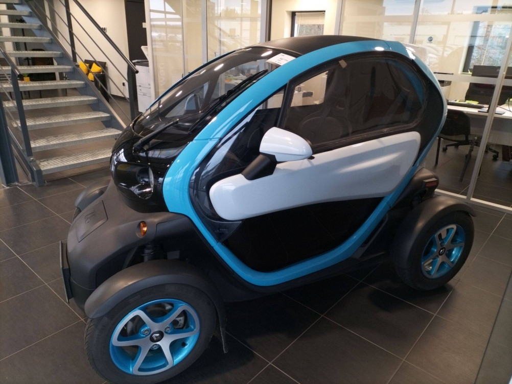 Acheter Renault Twizy Twizy Intens Blanc 45 2p occasion dans les concessions du Groupe Faurie