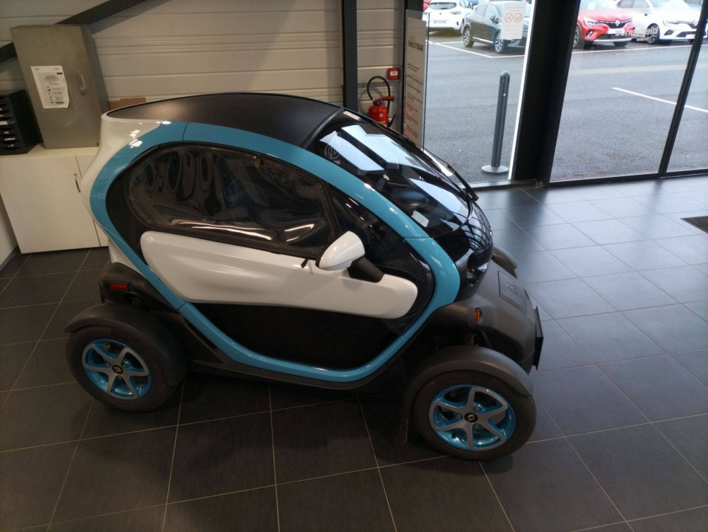 Acheter Renault Twizy Twizy Intens Blanc 45 2p occasion dans les concessions du Groupe Faurie