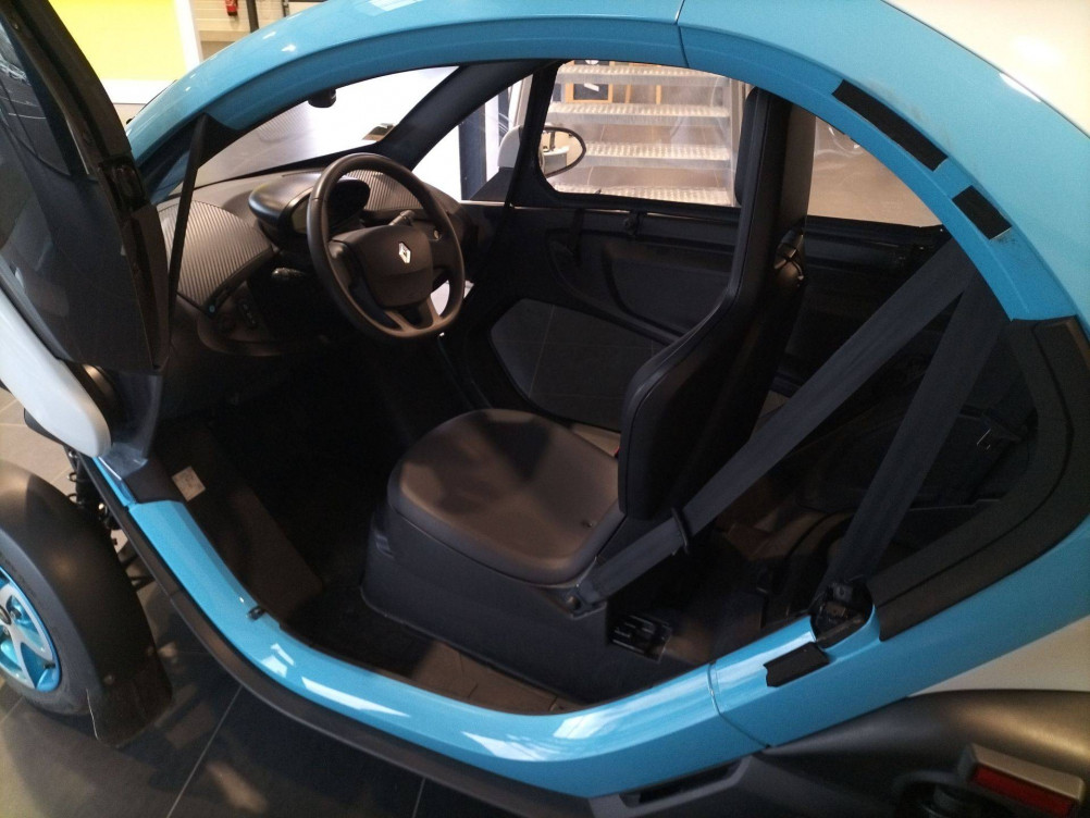 Acheter Renault Twizy Twizy Intens Blanc 45 2p occasion dans les concessions du Groupe Faurie