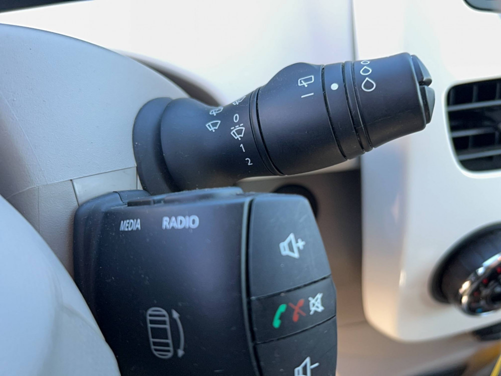 Acheter Renault Zoe Zoe Life Gamme 2017 5p occasion dans les concessions du Groupe Faurie