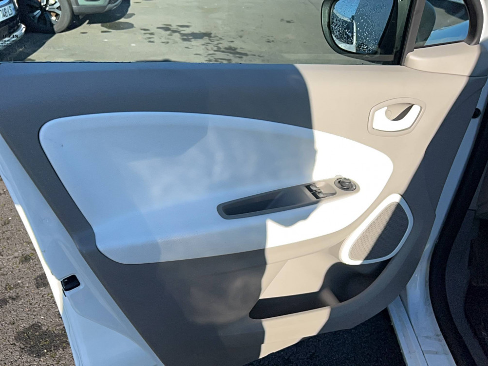 Acheter Renault Zoe Zoe Life Gamme 2017 5p occasion dans les concessions du Groupe Faurie