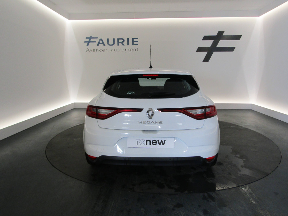 Acheter Renault Megane 4 Mégane IV Berline TCe 100 Energy Zen 5p occasion dans les concessions du Groupe Faurie