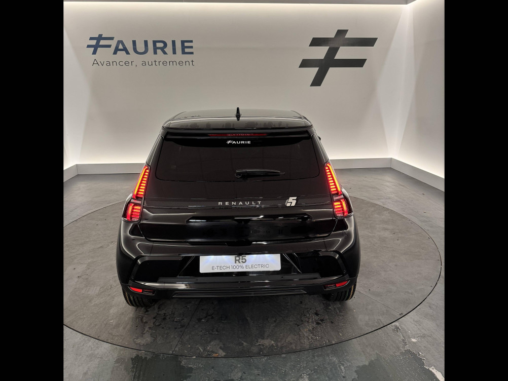 Acheter Renault Renault 5 Renault 5 E-Tech Electrique 150 ch autonomie confort Techno 5p neuf dans les concessions du Groupe Faurie