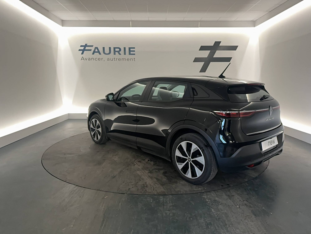 Acheter Renault Megane E-Tech Megane E-Tech EV60 130ch super charge Evolution ER 5p occasion dans les concessions du Groupe Faurie