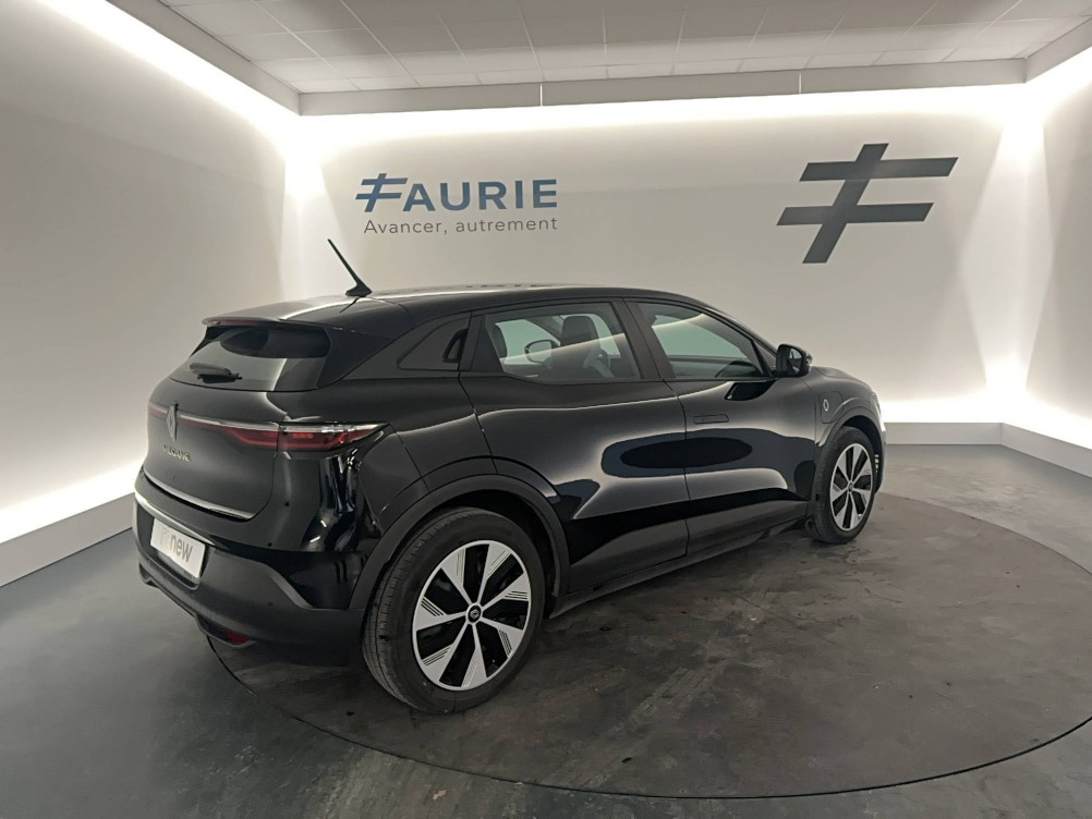 Acheter Renault Megane E-Tech Megane E-Tech EV60 130ch super charge Evolution ER 5p occasion dans les concessions du Groupe Faurie
