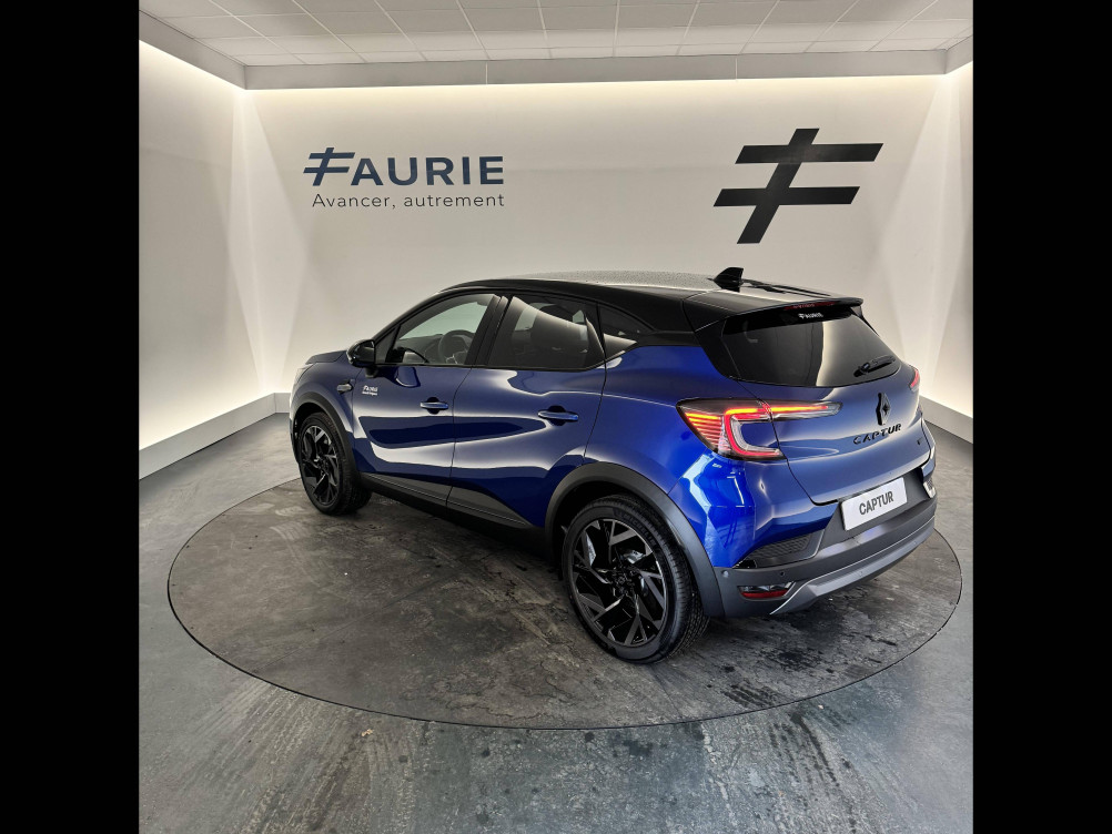 Acheter Renault Captur 2 Captur E-Tech full hybrid 145 esprit Alpine 5p neuf dans les concessions du Groupe Faurie