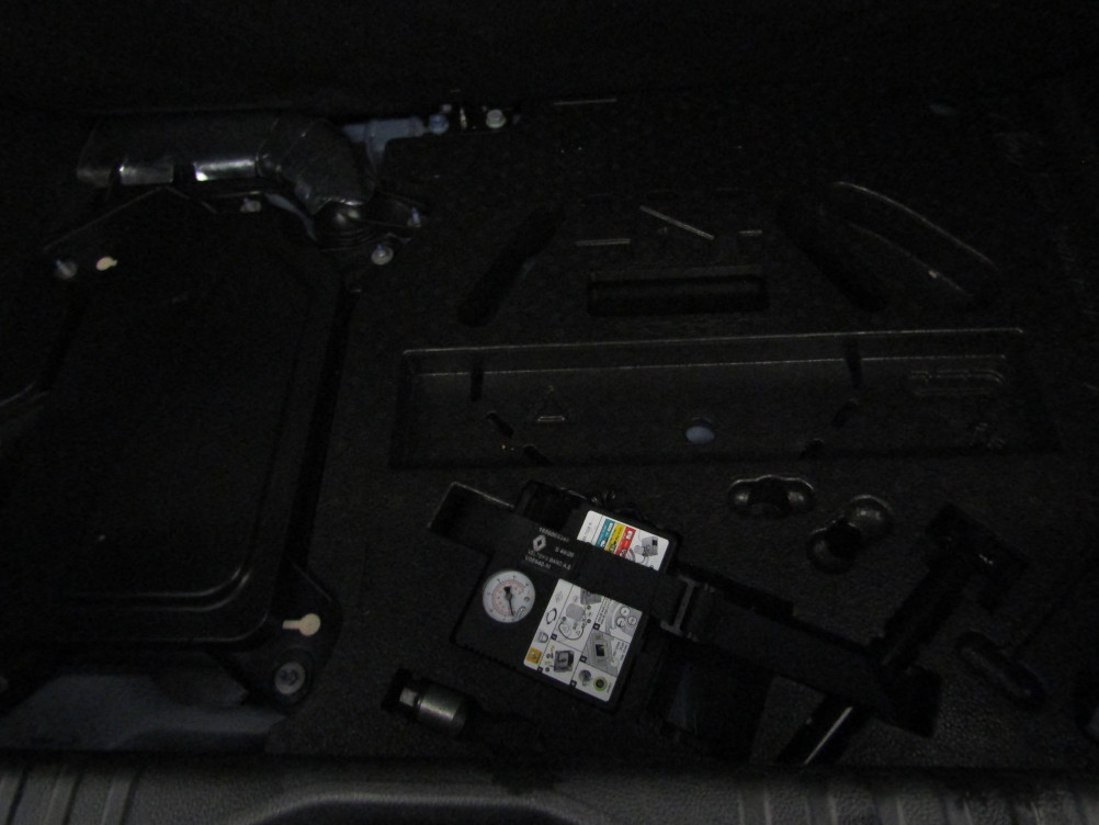 Acheter Renault Clio 5 Clio E-Tech 140 Intens 5p occasion dans les concessions du Groupe Faurie