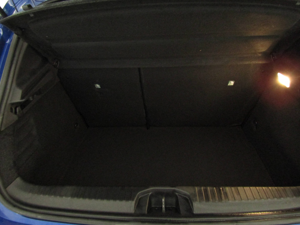 Acheter Renault Clio 5 Clio E-Tech 140 Intens 5p occasion dans les concessions du Groupe Faurie