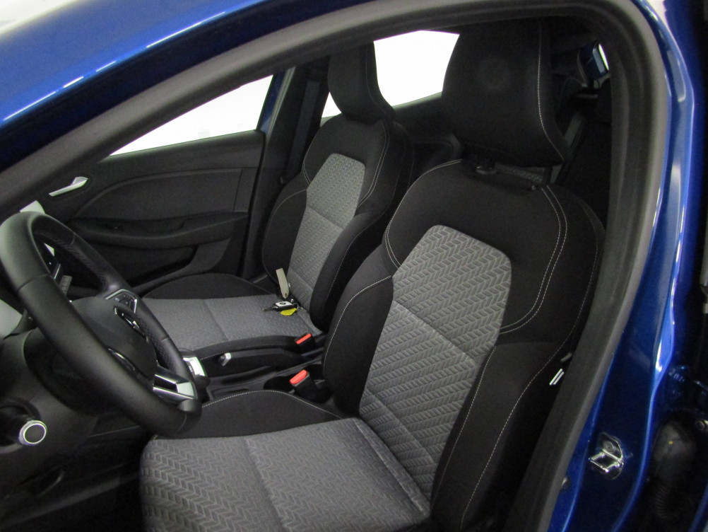 Acheter Renault Clio 5 Clio E-Tech 140 Intens 5p occasion dans les concessions du Groupe Faurie