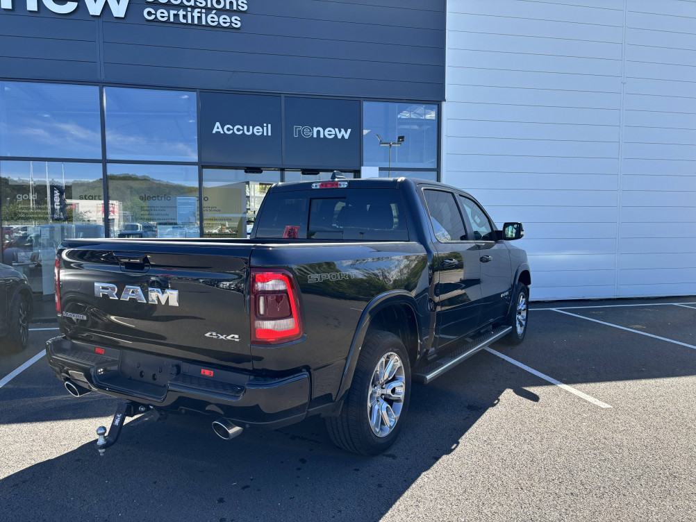 Acheter Dodge RAM Ram 1500 Ram DT 1500 V8 5,7 L HEMI MDS VVT BVA8 Laramie Pack Sport Crew Cab 4X4  2p occasion dans les concessions du Groupe Faurie