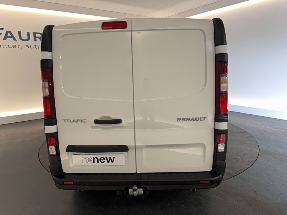 Acheter Renault Trafic 3 TRAFIC FGN L1H1 1000 KG DCI 145 ENERGY EDC GRAND CONFORT 4p occasion dans les concessions du Groupe Faurie