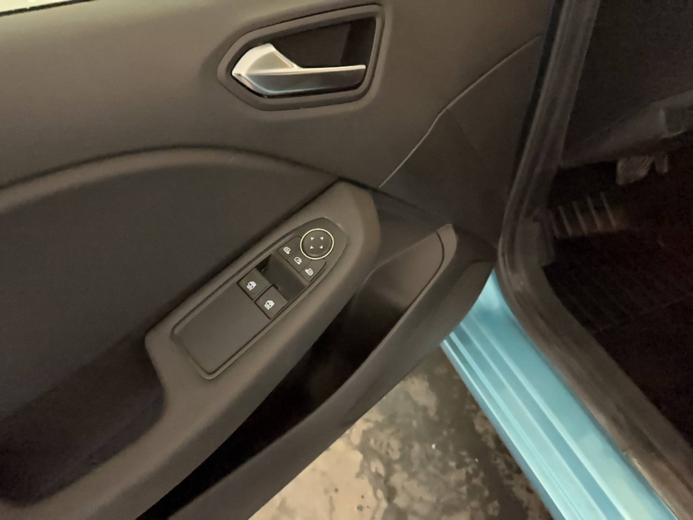 Acheter Renault Clio 5 Clio E-Tech 140 - 21N Zen 5p occasion dans les concessions du Groupe Faurie