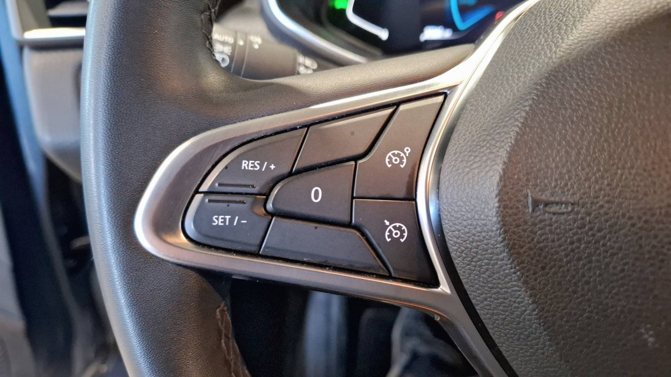 Acheter Renault Clio 5 Clio E-Tech 140 - 21N Zen 5p occasion dans les concessions du Groupe Faurie