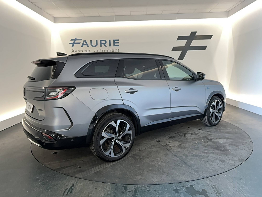 Acheter Renault Espace 6 Espace E-Tech full hybrid 200 GSR2 esprit Alpine 5p occasion dans les concessions du Groupe Faurie