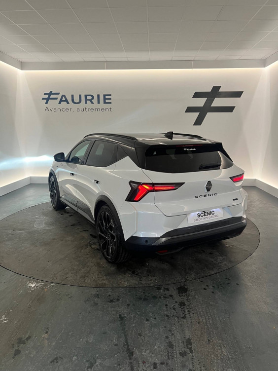 Acheter Renault Scenic 5 Scenic E-Tech electrique 220 ch grande autonomie Techno esprit Alpine 5p neuf dans les concessions du Groupe Faurie