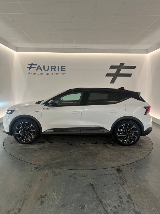 Acheter Renault Scenic 5 Scenic E-Tech electrique 220 ch grande autonomie Techno esprit Alpine 5p neuf dans les concessions du Groupe Faurie