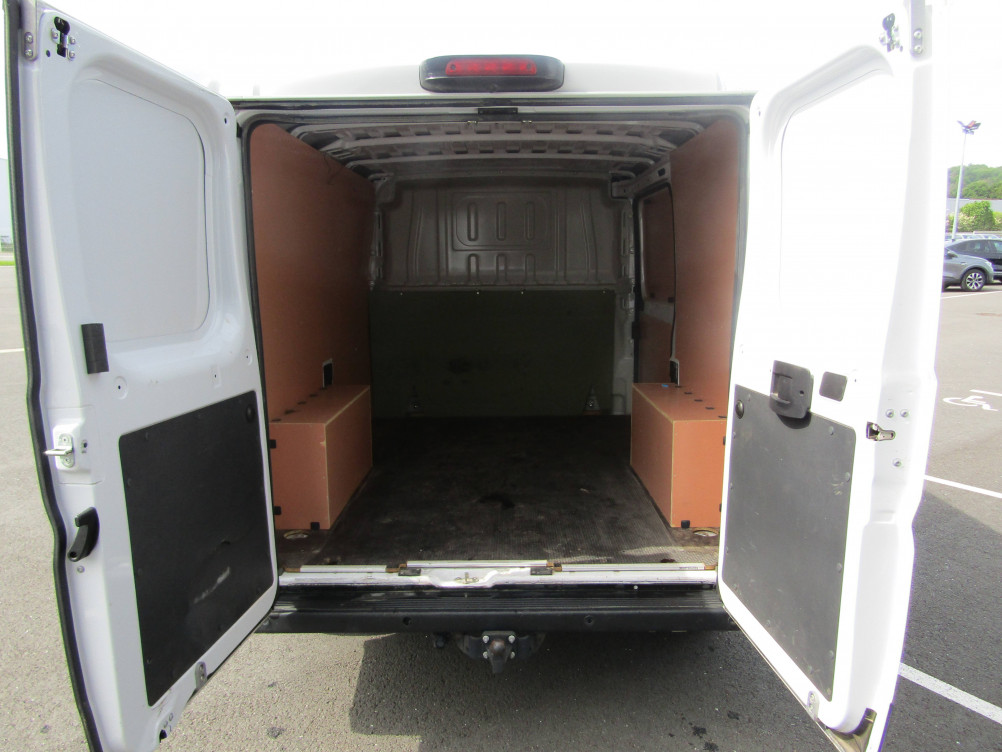 Acheter Opel Movano MOVANO FGN 3.0T L1H1 140 CH PACK CLIM 4p occasion dans les concessions du Groupe Faurie