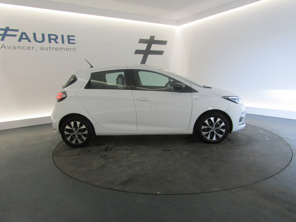 Acheter Renault Zoe Zoe R110 Achat Intégral Limited 5p occasion dans les concessions du Groupe Faurie