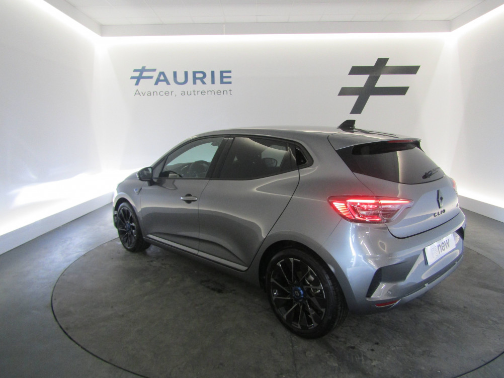 Acheter Renault Clio 5 Clio E-Tech full hybrid 145 Esprit Alpine 5p occasion dans les concessions du Groupe Faurie