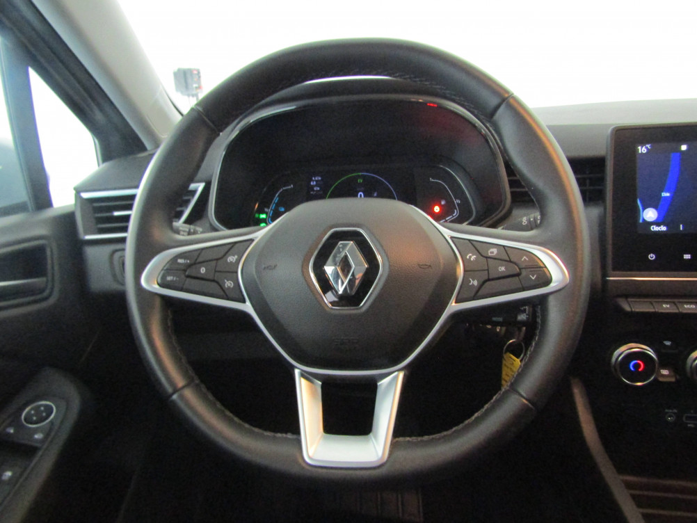 Acheter Renault Clio 5 Clio E-Tech 140 - 21N Business 5p occasion dans les concessions du Groupe Faurie