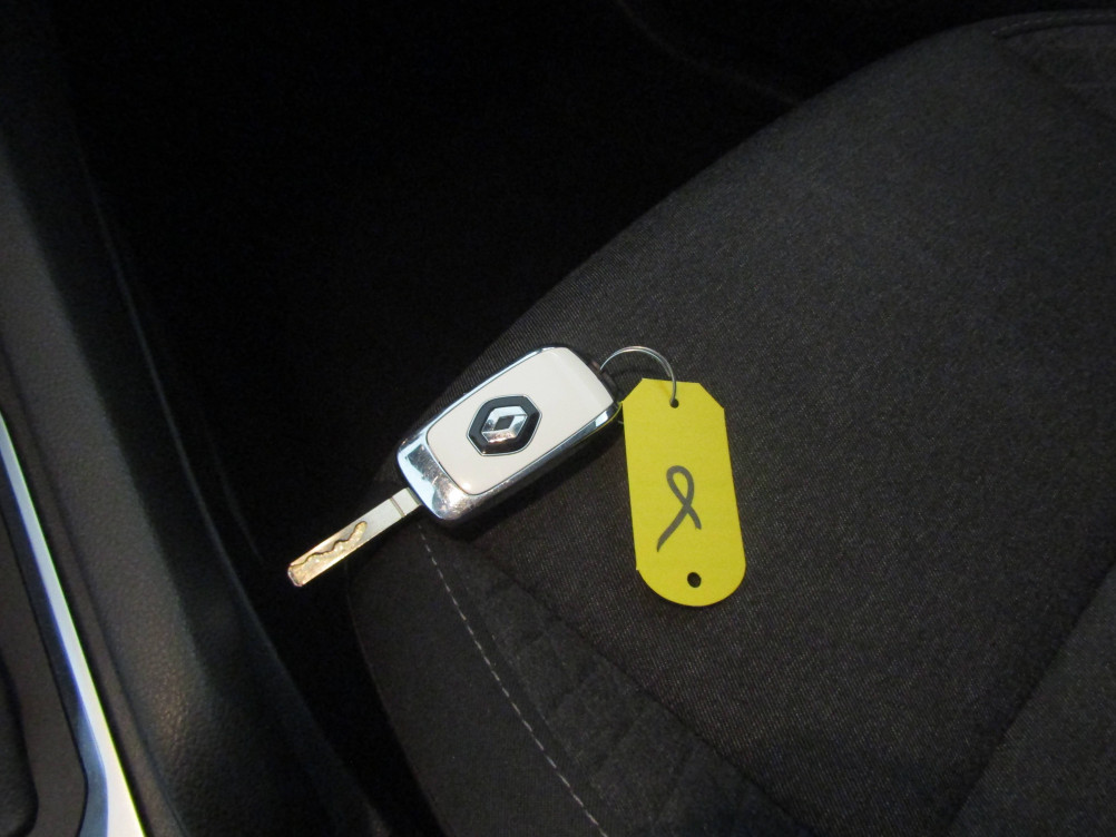 Acheter Renault Clio 5 Clio E-Tech 140 - 21N Business 5p occasion dans les concessions du Groupe Faurie