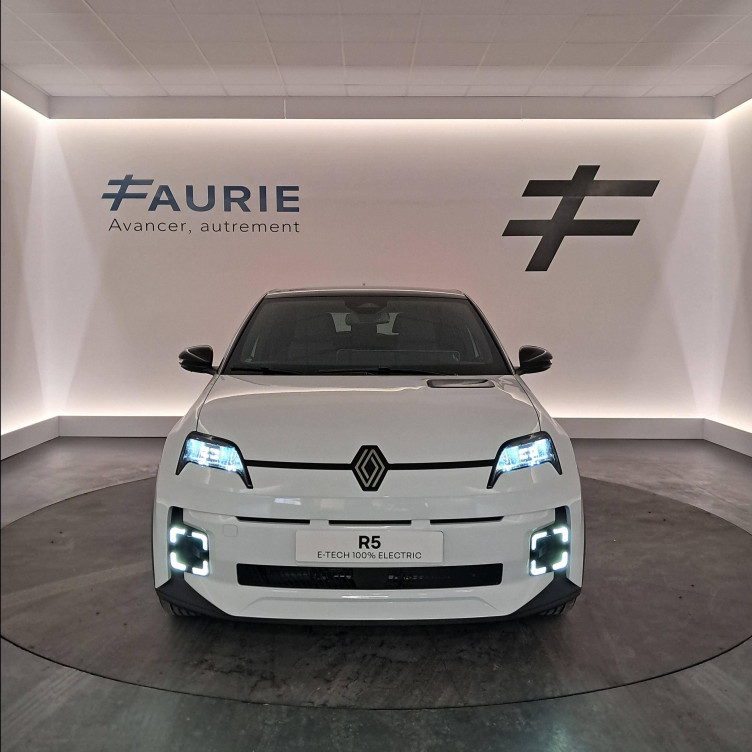 Acheter Renault Renault 5 Renault 5 E-Tech Electrique 150 ch autonomie confort Techno 5p neuf dans les concessions du Groupe Faurie
