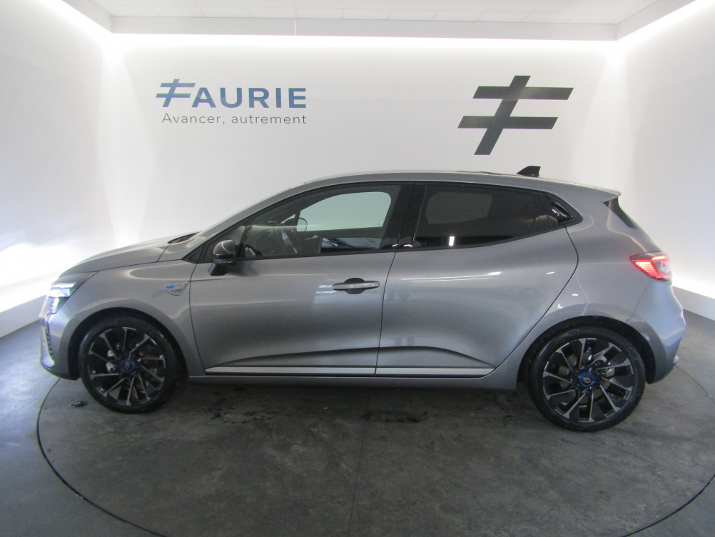 Acheter Renault Clio 5 Clio E-Tech full hybrid 145 Esprit Alpine 5p occasion dans les concessions du Groupe Faurie