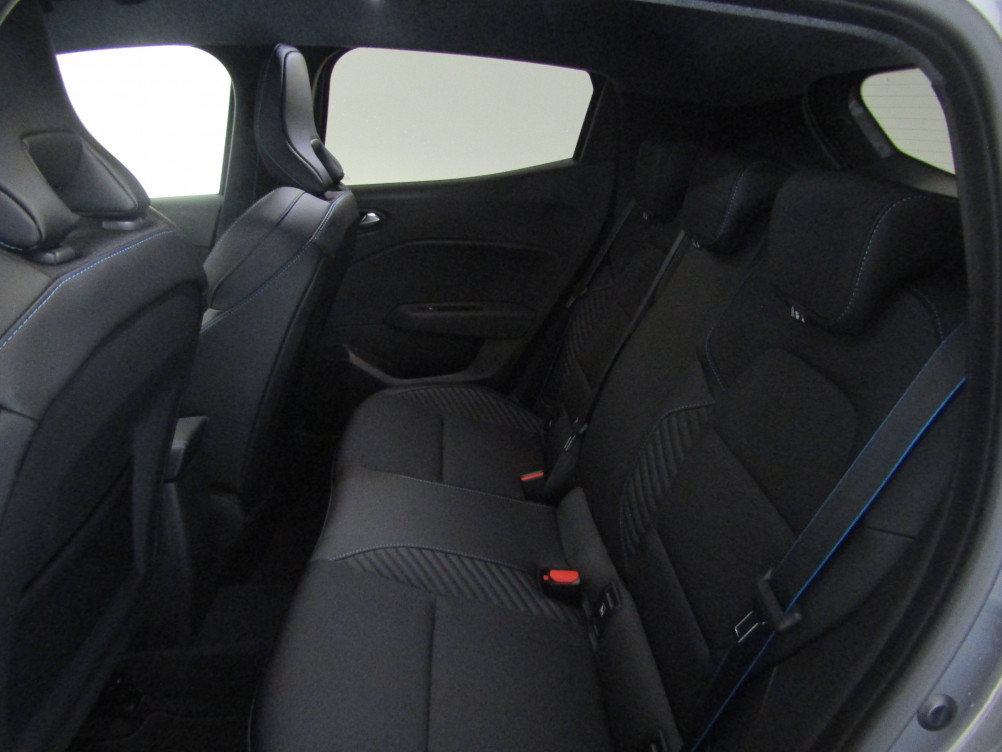 Acheter Renault Clio 5 Clio E-Tech full hybrid 145 Esprit Alpine 5p occasion dans les concessions du Groupe Faurie
