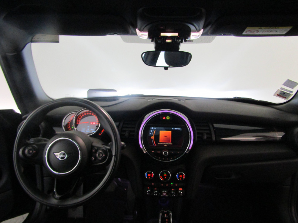 Acheter Mini Mini Hatch 3 Portes Cooper 136 ch BVA7 MINI Yours 3p occasion dans les concessions du Groupe Faurie