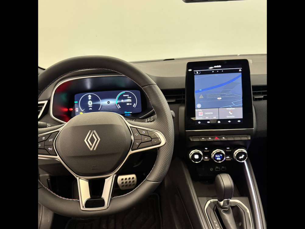 Acheter Renault Clio 5 Clio E-Tech full hybrid 145 ch GSR2 Esprit Alpine 5p neuf dans les concessions du Groupe Faurie