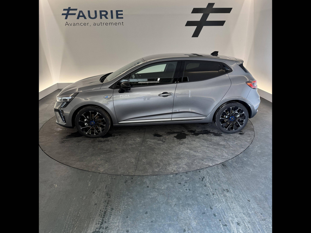 Acheter Renault Clio 5 Clio E-Tech full hybrid 145 ch GSR2 Esprit Alpine 5p neuf dans les concessions du Groupe Faurie