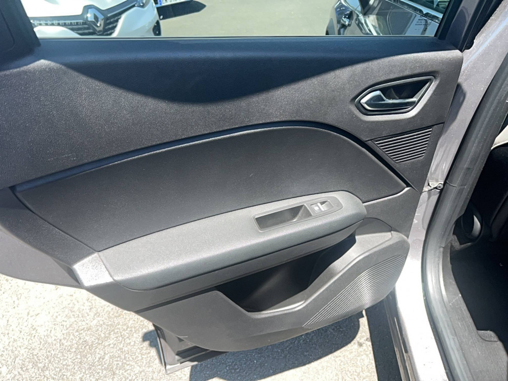 Acheter Renault Captur 2 Captur E-Tech 145 - 21 Intens 5p occasion dans les concessions du Groupe Faurie