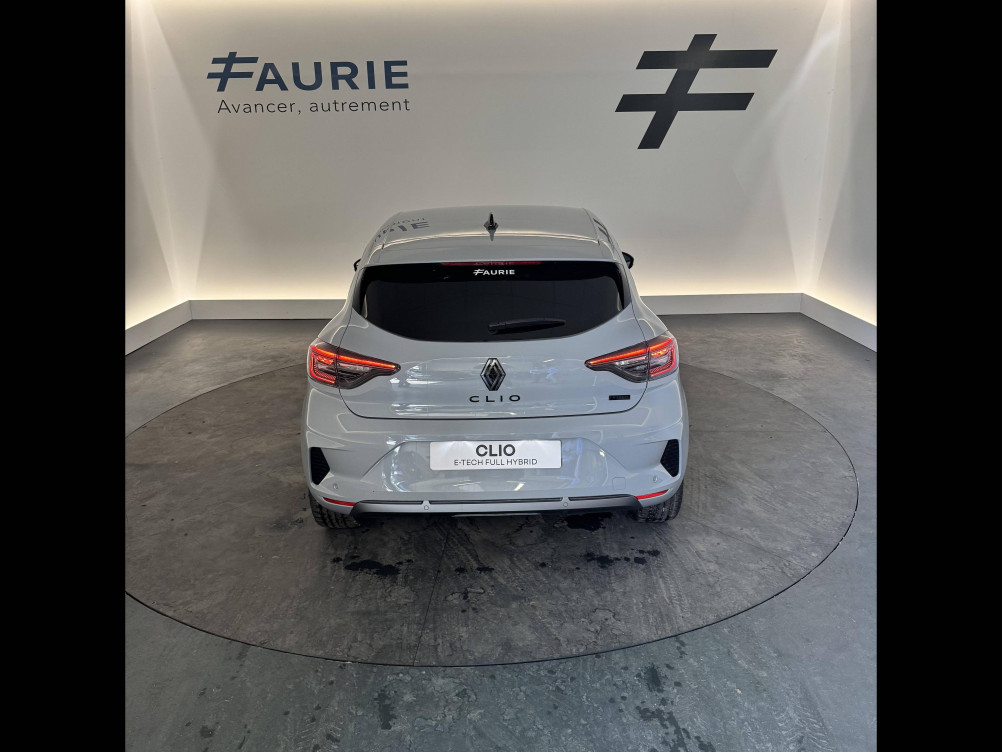 Acheter Renault Clio 5 Clio E-Tech full hybrid 145 ch GSR2 Esprit Alpine 5p neuf dans les concessions du Groupe Faurie