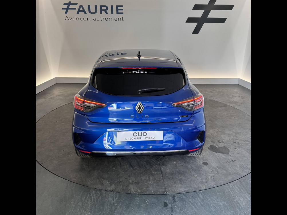 Acheter Renault Clio 5 Clio E-Tech full hybrid 145 ch GSR2 Techno 5p neuf dans les concessions du Groupe Faurie