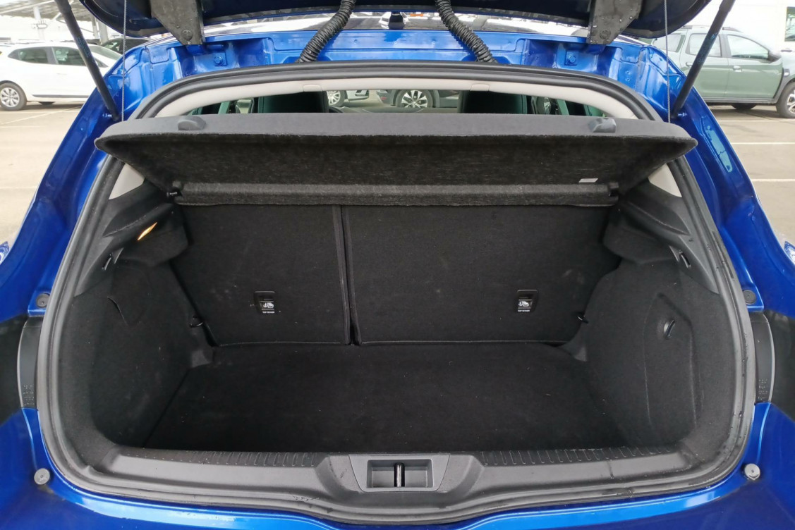 Acheter Renault Megane 4 Megane IV Berline Blue dCi 115 EDC Techno 5p occasion dans les concessions du Groupe Faurie