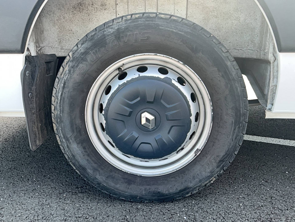 Acheter Renault Master 3 MASTER CA TRAC F3500 L2H2 ENERGY DCI 150 GRAND CONFORT 4p occasion dans les concessions du Groupe Faurie